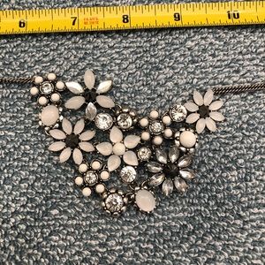 NWT necklace